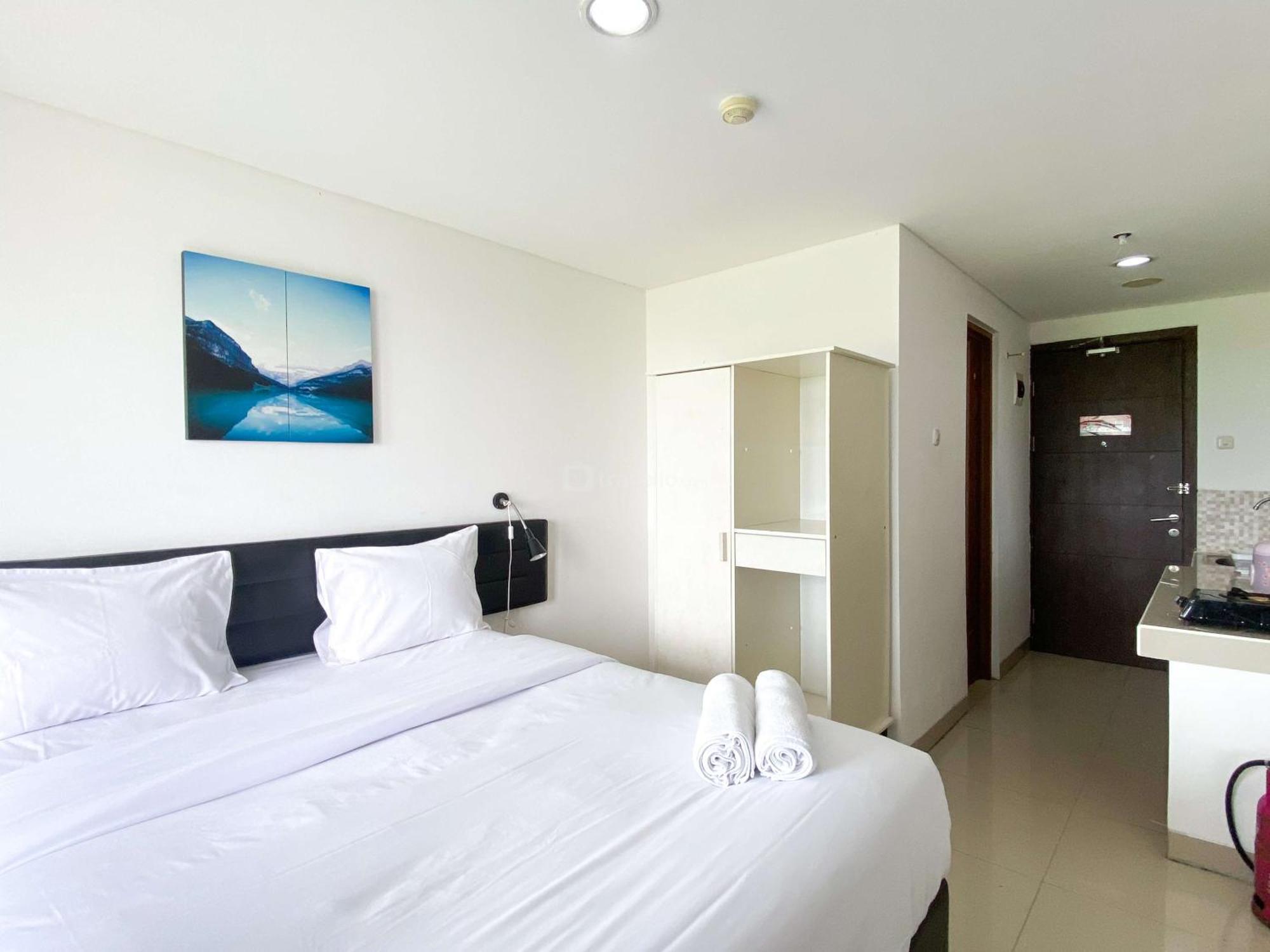 Enjoy Living Studio At Enviro Apartment By Travelio Cikarang Ngoại thất bức ảnh