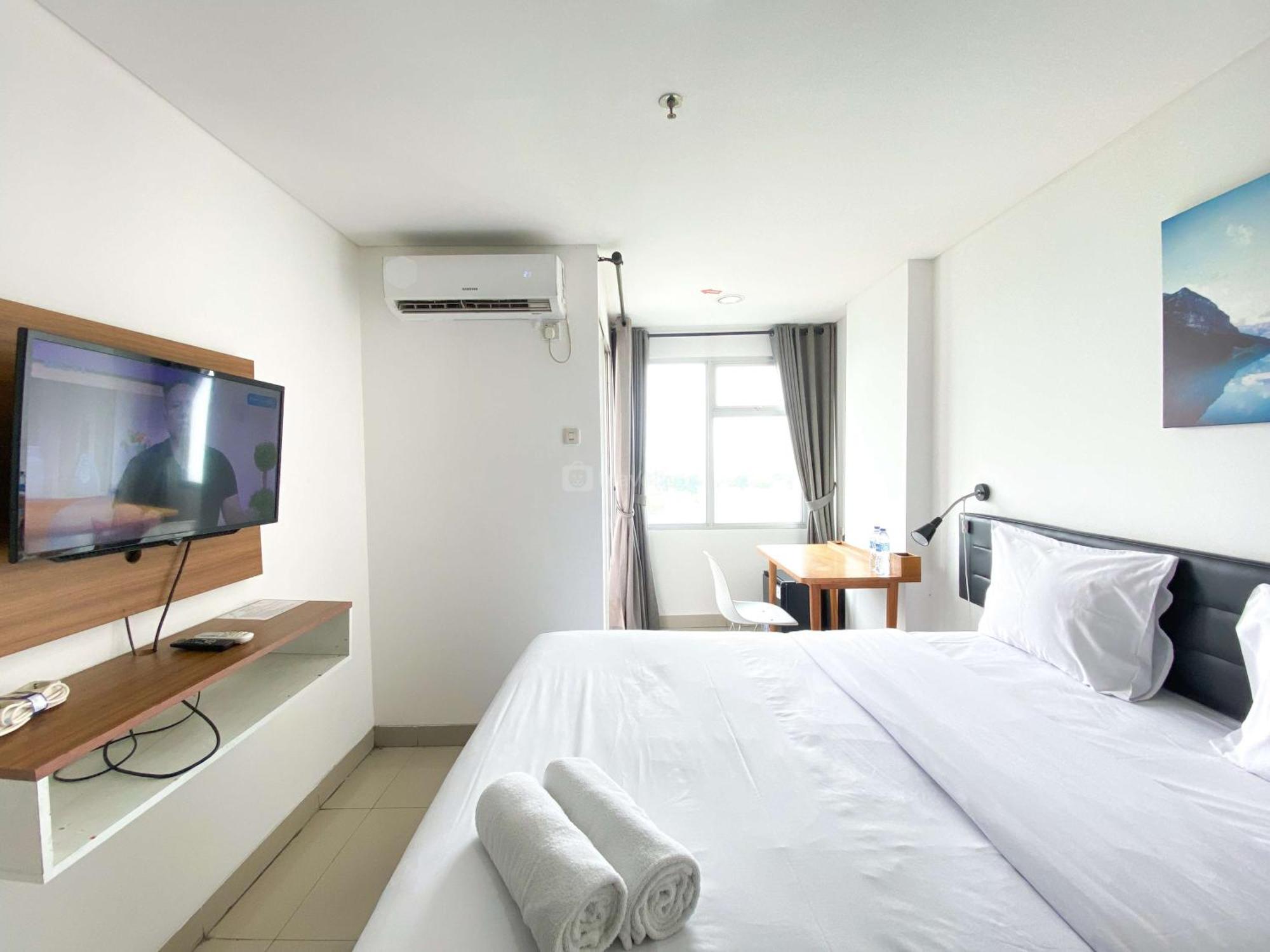 Enjoy Living Studio At Enviro Apartment By Travelio Cikarang Ngoại thất bức ảnh